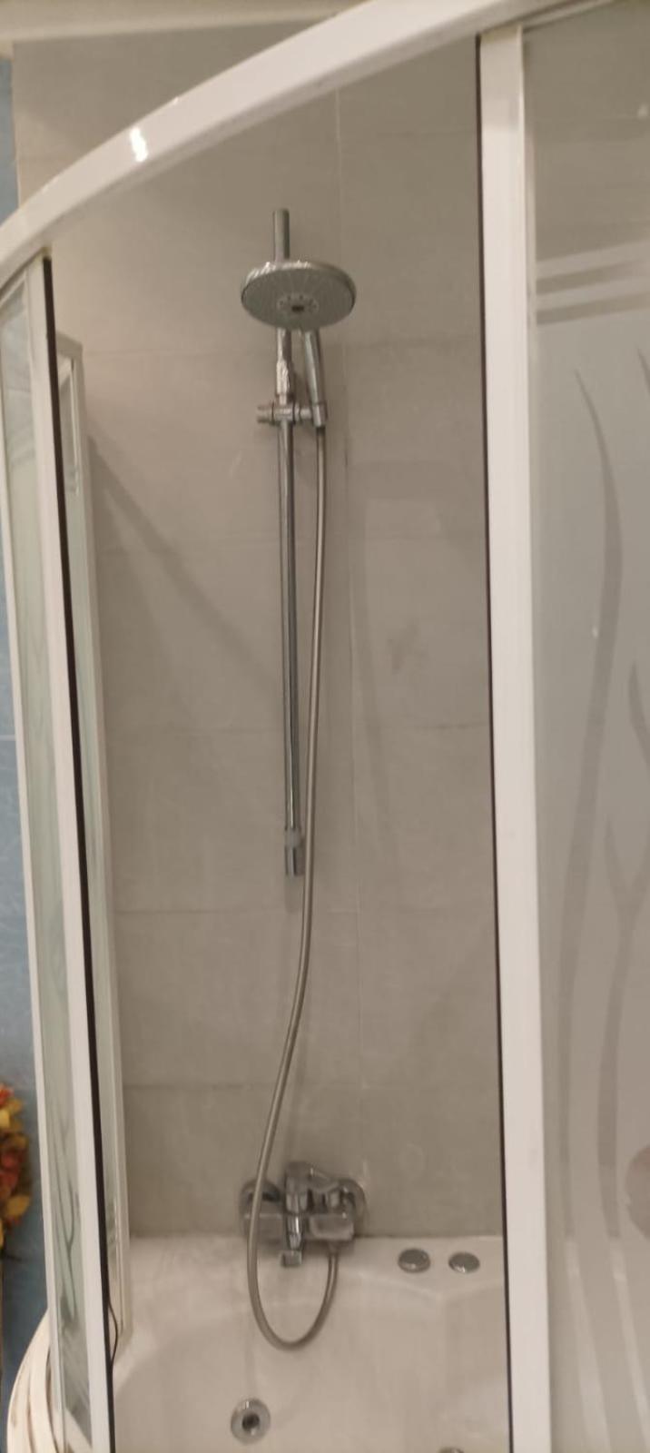 مفروشة على شارع الهرم الرئيسى Apartment Cairo