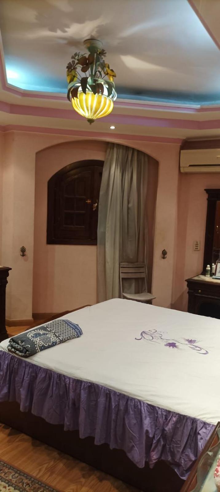 Apartment مفروشة على شارع الهرم الرئيسى